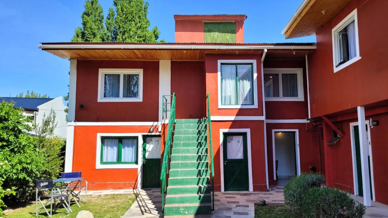 Amancay Hostal Patagonico Hotel El Calafate Bagian luar foto