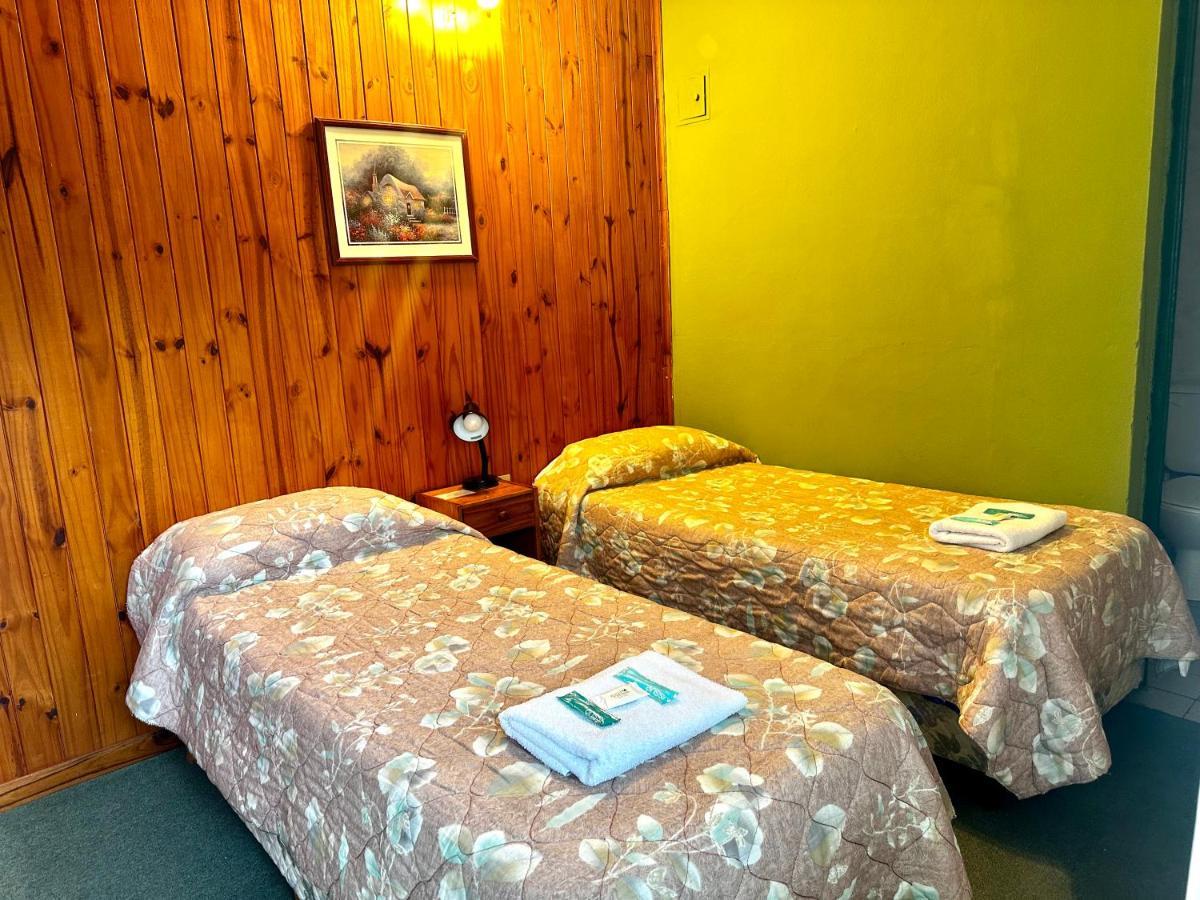 Amancay Hostal Patagonico Hotel El Calafate Bagian luar foto